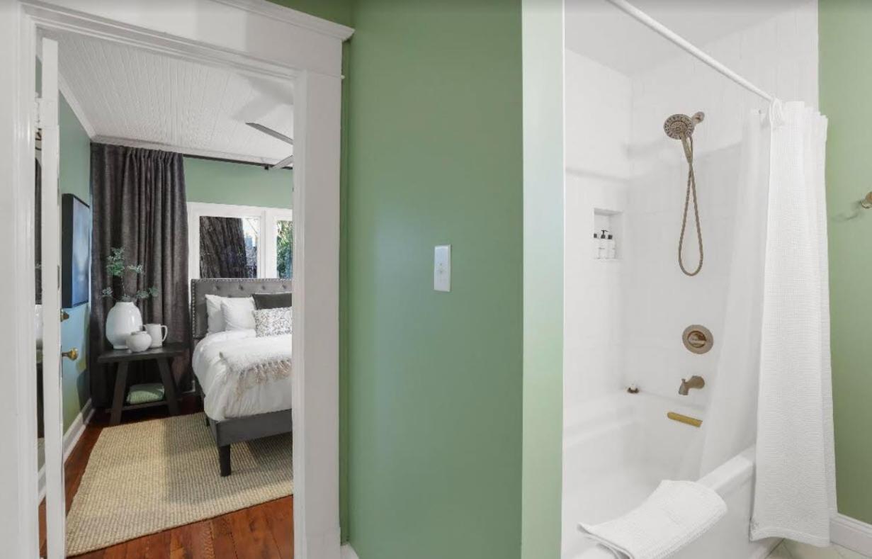 Grape Escape Inn & Suites 로디 외부 사진